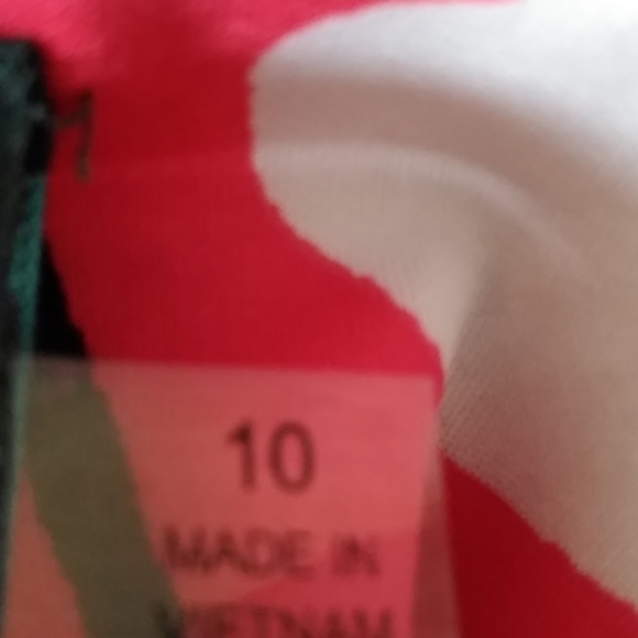 Gabby Skye sleeveless dress shoes off your waist - Picture 8 of 8